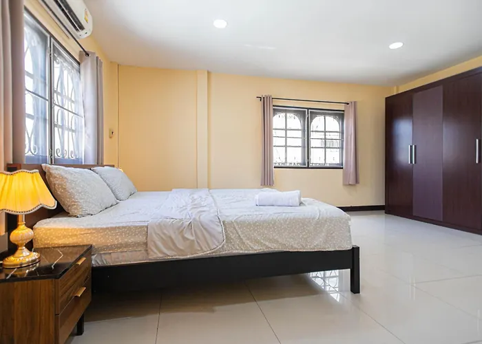 3bedrooms, Pet Friendly, 5min Drive To Bts Udomsuk * Bangkok