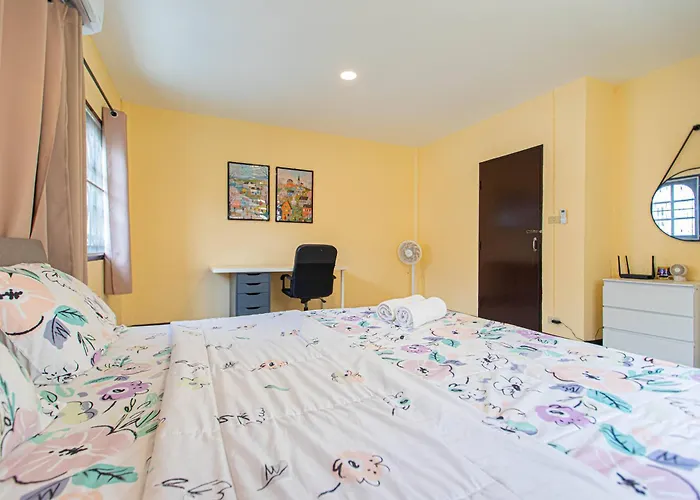 3bedrooms, Pet Friendly, 5min Drive To Bts Udomsuk Bangkok